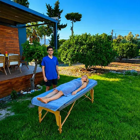 Mandalina Bahce Evleri 度假居 奥兹德雷
